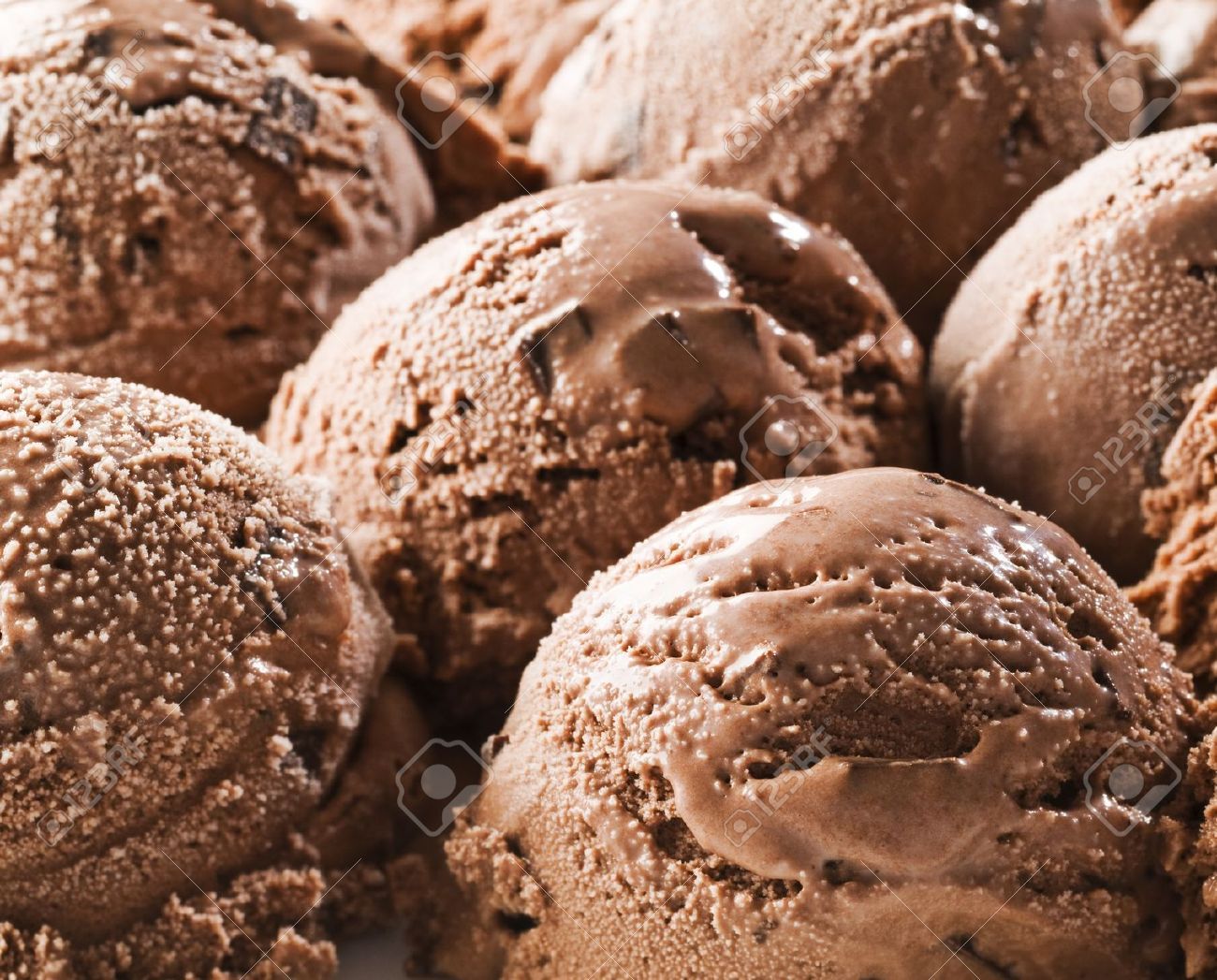 9584920-Chocolate-ice-cream-background-close-up-shoot-Stock-Photo.jpg