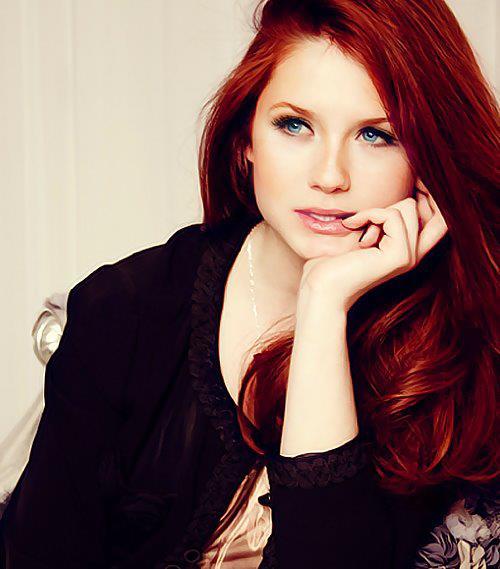 Bonnie-Wright-1.jpg