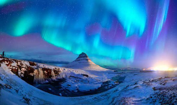 travel-activity-Iceland-Northern-Lights-Reykjavik-UploadExpress-Sophie-Donnelly-637734.jpg