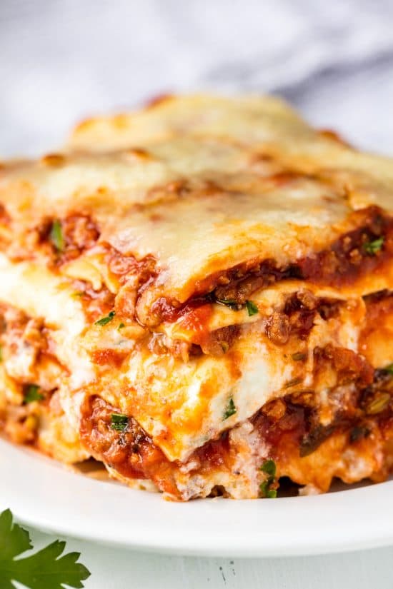 Most-Amazing-Lasagna-4-e1503516670834.jpg